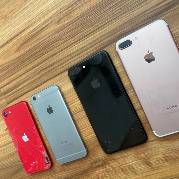Lot of 4 iPhone for parts and repair, please read description